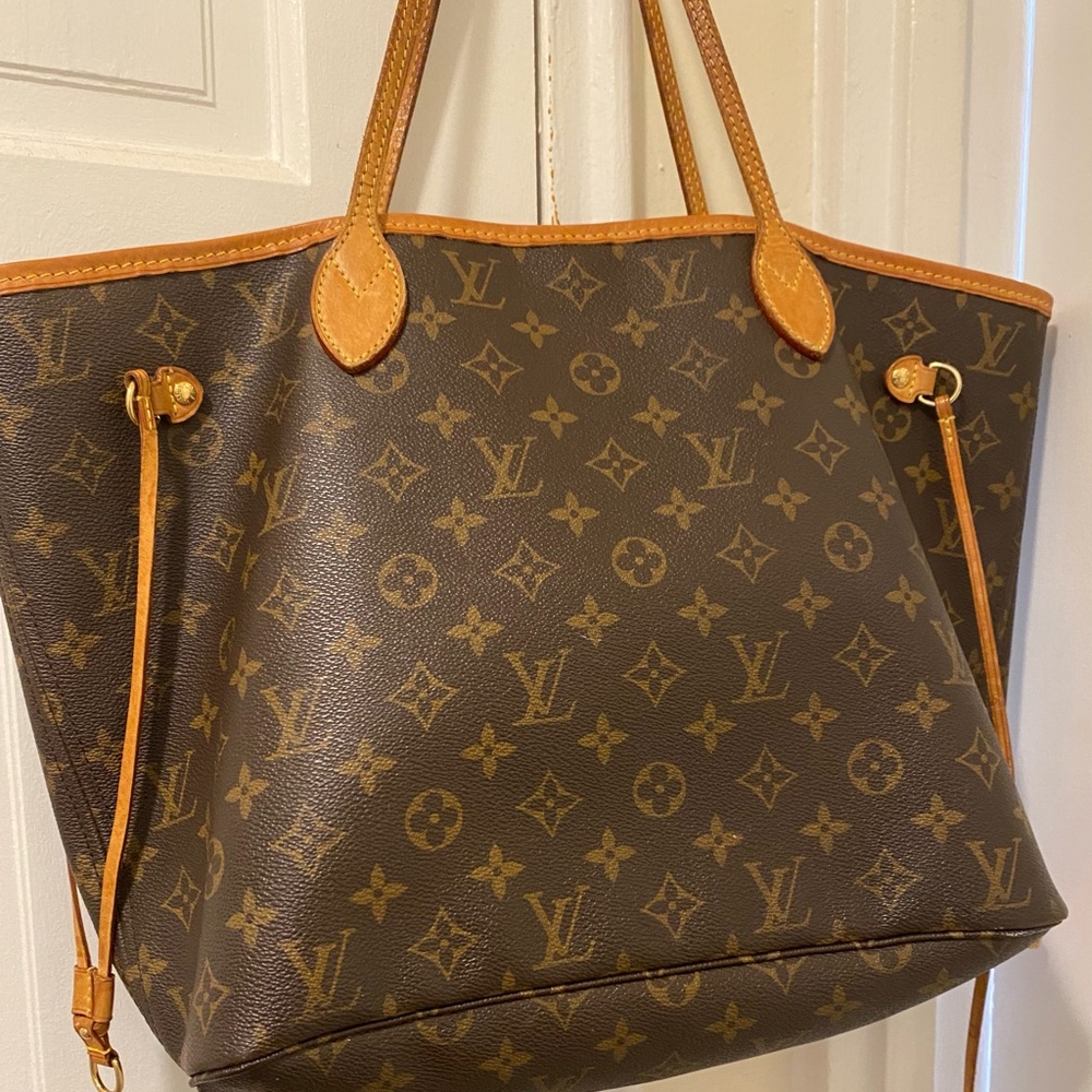Louis Vuitton neverfull GM tote